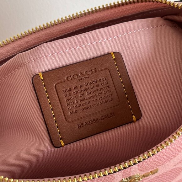 Authentic COACH CAL51 TERI pink shoulder bag. - Picture 12 of 14